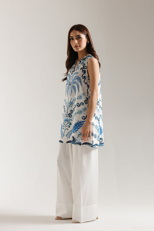 Inaaya Floral Printed Kurti With Chevron Pants Set